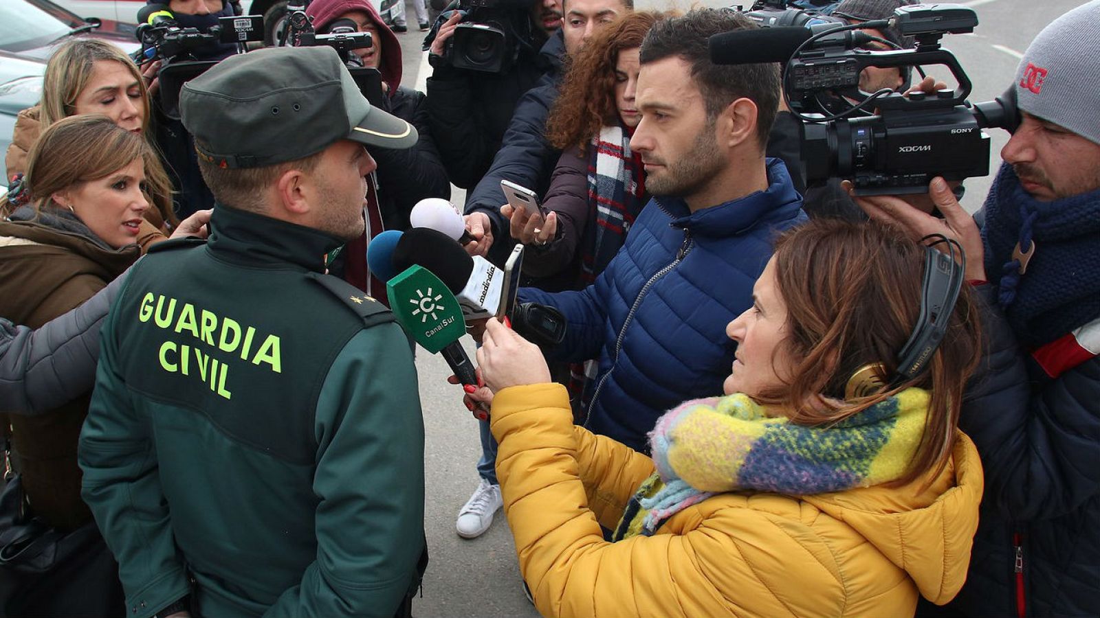 Informativos - Julen - ¿Por qué el pozo estaba abierto y no sellado? pregunta clave en la investigación - Escuchar ahora 