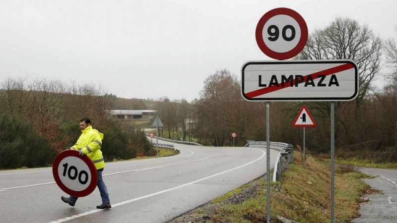  Boletines RNE - Este martes entra en vigor el nuevo límite de velocidad en las carreteras convencionales - Escuchar ahora 