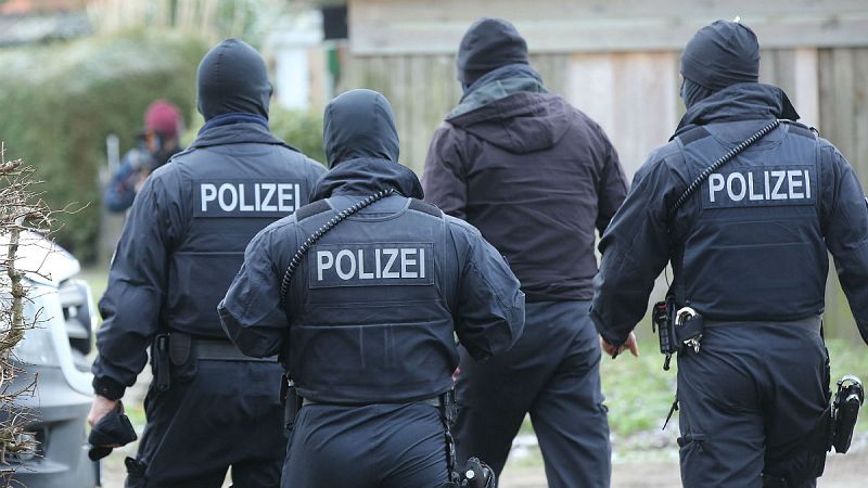 14 horas - Detenidos en Alemania tres iraquíes que planeaban atentar - Escuchar ahora