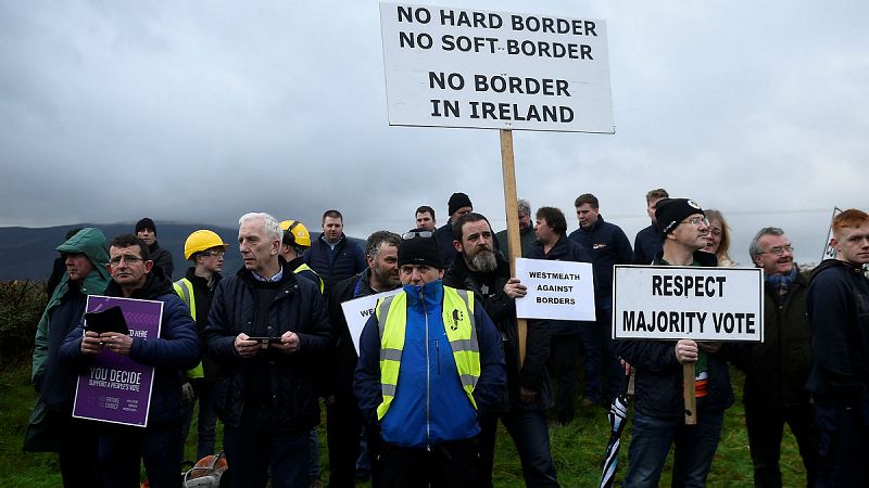 14 horas - La frontera irlandesa, un punto clave en el Brexit