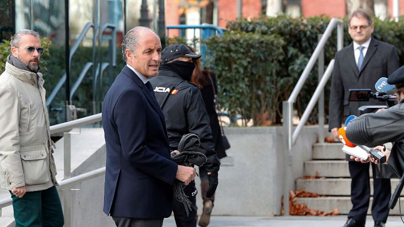 Boletines RNE - Camps niega ante el juez cualquier implicación con Gürtel - Escuchar ahora