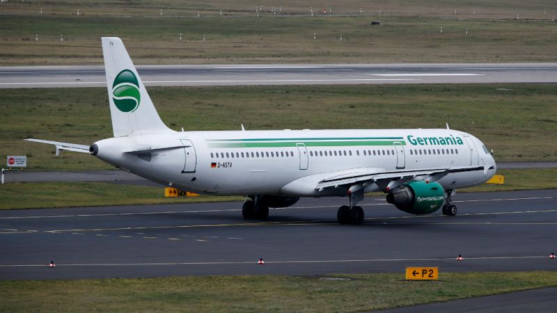 Las mañanas de RNE con Íñigo Alfonso - La aerolínea Germania se declara en quiebra y cancela sus vuelos - Escuchar ahora