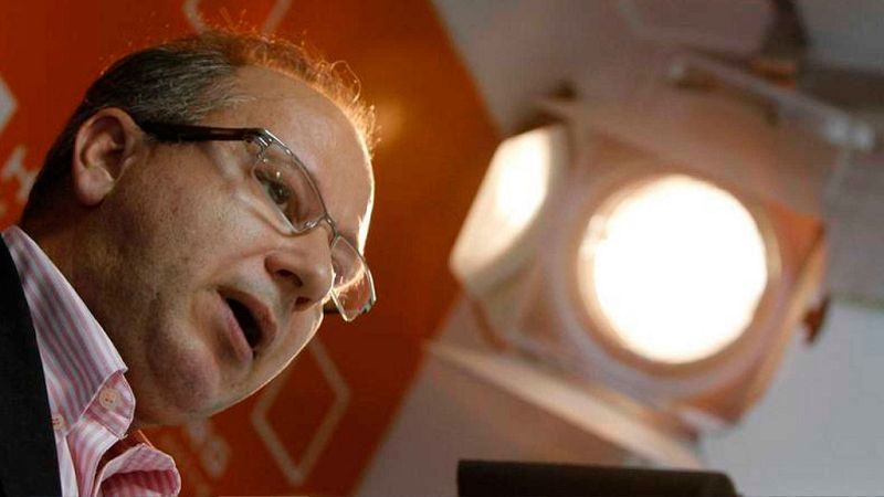  Las mañanas de RNE con Íñigo Alfonso - Alcaraz, primer senador de Vox: "Hay que cerrar el Senado" - Escuchar ahora