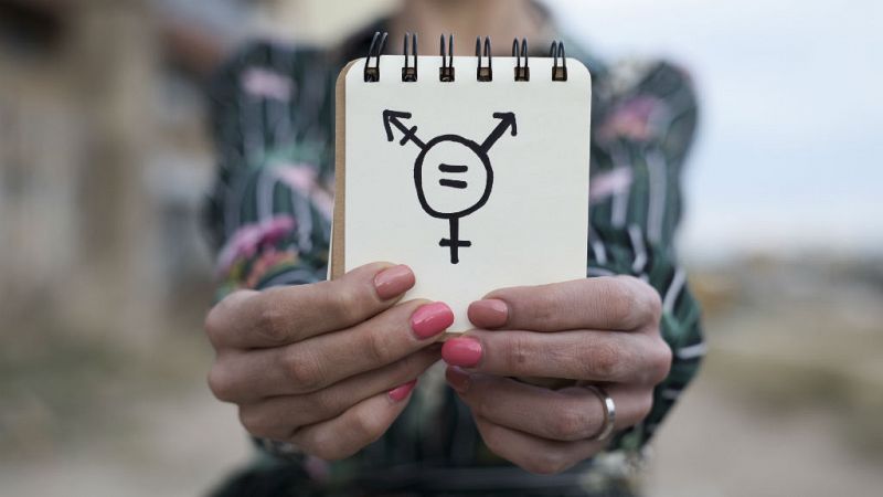 14 horas - La transexualidad a escena en el documental 'Trans* Happy' - escuchar ahora