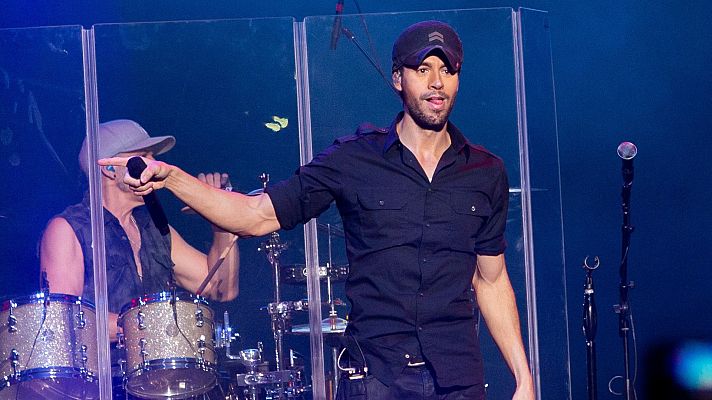 Enrique Iglesias y Gente de Zona - Bailando - Escuchar ahora