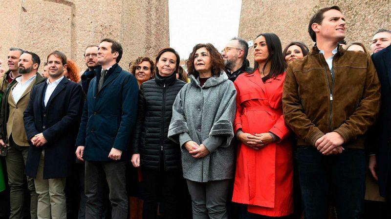 14 horas - Una manifestación y una foto de PP, CS y Vox juntos por primera vez - Escuchar ahora