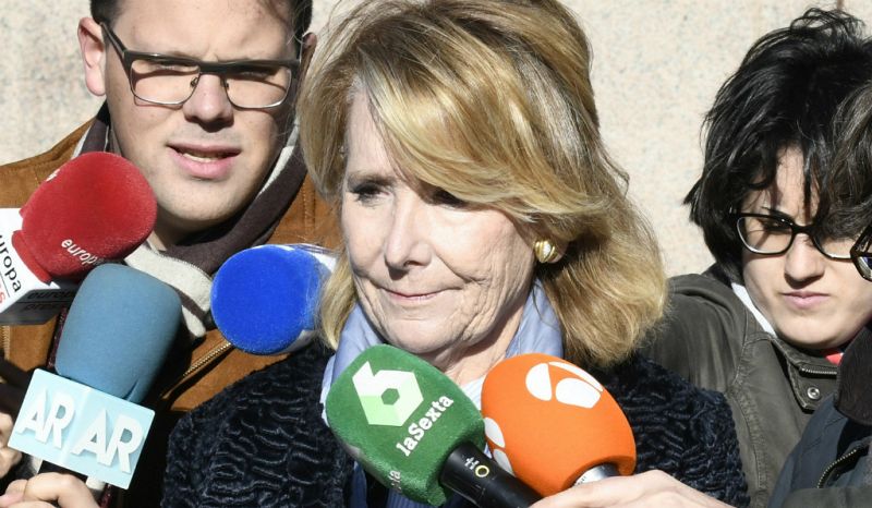 14 horas - Esperanza Aguirre niega que ordenara espiar a cargos del PP en Madrid - Escuchar ahora