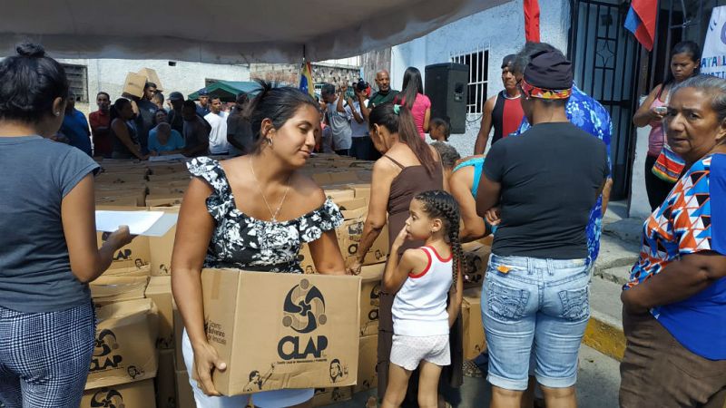 Cinco Continentes - Maduro sigue sin dejar entrar la ayuda humanitaria internacional - Escuchar ahora