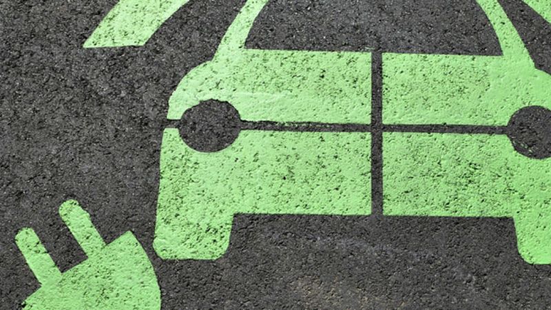 14 horas - Baleares prohíbe la circulación a los coches diesel - escuchar ahora