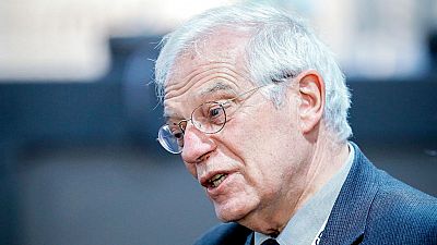 Borrell: "No podemos saltarnos pasos en Venezuela" Boletines RNE - Josep Borrell: "La posición de España y de la UE es reconocer a Guaidó como presidente en ejercicio" - escuchar ahora