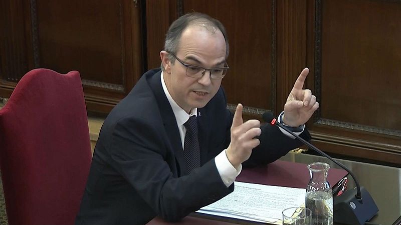 Boletines RNE - Turull: "Hasta el final se intentó pactar el referéndum con el Estado" - Escuchar ahora