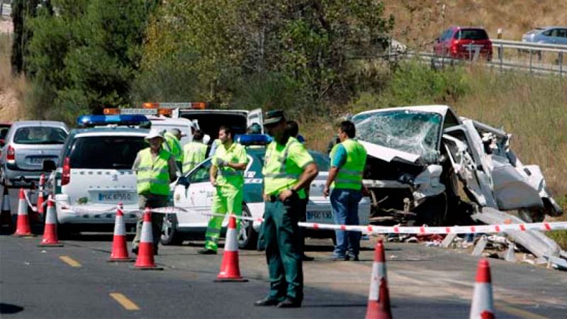  Las mañanas de RNE con Íñigo Alfonso - El RACE valora la reforma del Código Penal que endurece las penas por imprudencias al volante - Escuchar ahora