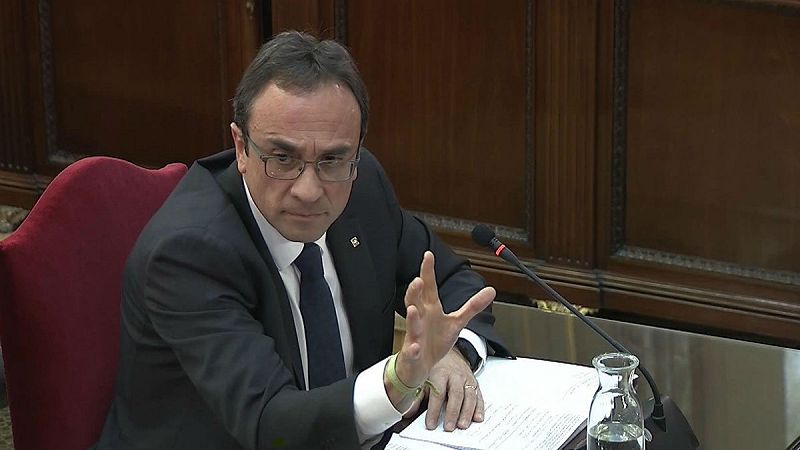 14 horas - Rull dice que desobedeció al Constitucional porque no tiene legitimidad moral - Escuchar ahora