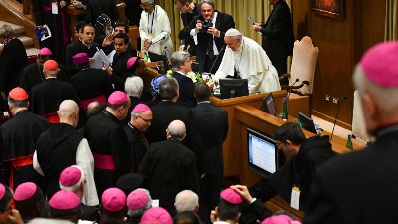  Boletines RNE - Francisco: "El pueblo de Dios exige medidas concretas para erradicar los abusos sexuales" - Escuchar ahora