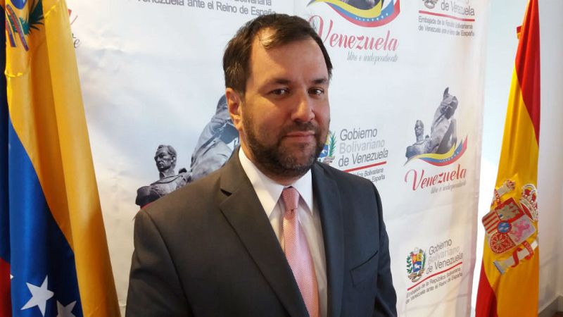 Cinco Continentes - "La ayuda humanitaria es una excusa para una intervención" - 21/02/19 - Escuchar ahora 