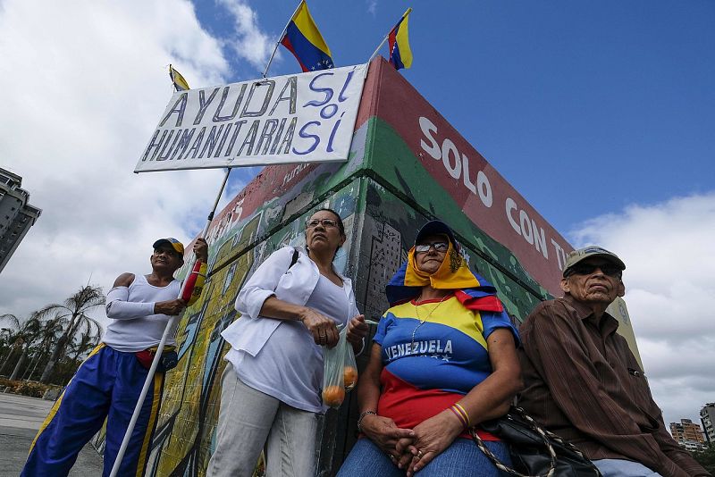 14 horas fin de semana - Maduro considera la ayuda humanitaria una amenaza contra la soberanía del país - Escuchar ahora