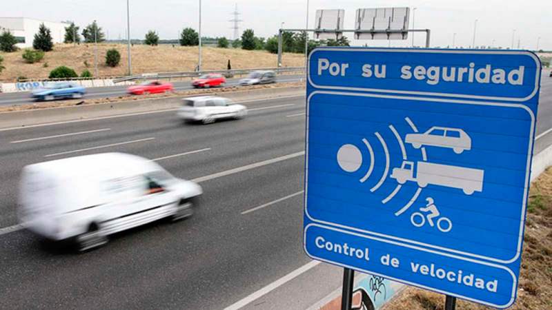  Las mañanas de RNE con Íñigo Alfonso - Los radares, "una buena medida para reducir la siniestralidad"  - Escuchar ahora