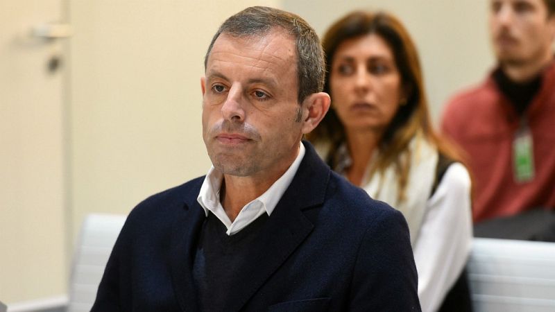 14 horas - Rosell:"No he cobrado comisiones, ni legales ni ilegales" - Escuchar ahora