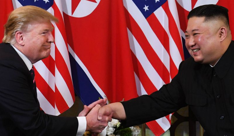 14 horas - Primer encuentro entre Trump y Kim Jong-un en Hanoi - Escuchar ahora