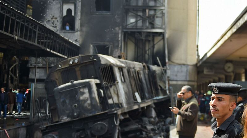 14 horas - Un accidente ferroviario en Egipto deja más de una veintena de muertos - Escuchar ahora