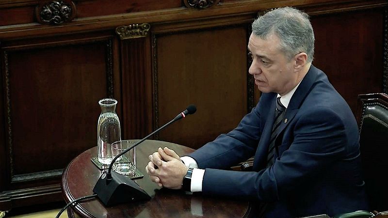 Boletines RNE - Urkullu confirma que actuó como "intercesor" entre el Gobierno y la Generalitat - Escuchar ahora
