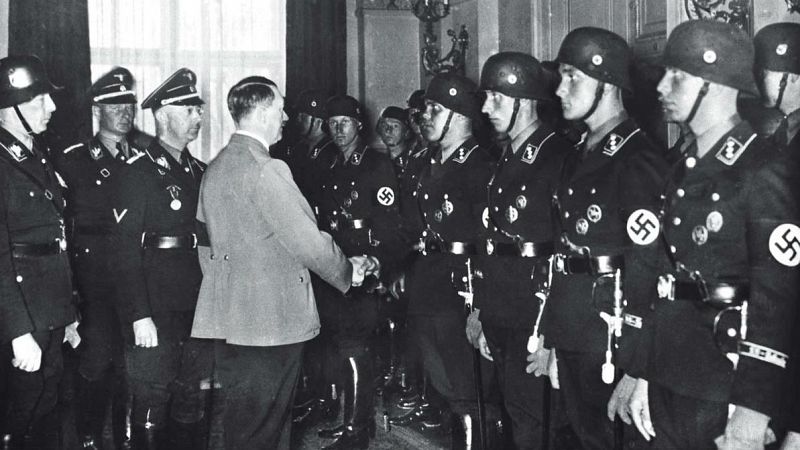 Documentos RNE - Los españoles que trabajaron para Hitler, historia de un engaño - 02/03/19 - escuchar ahora