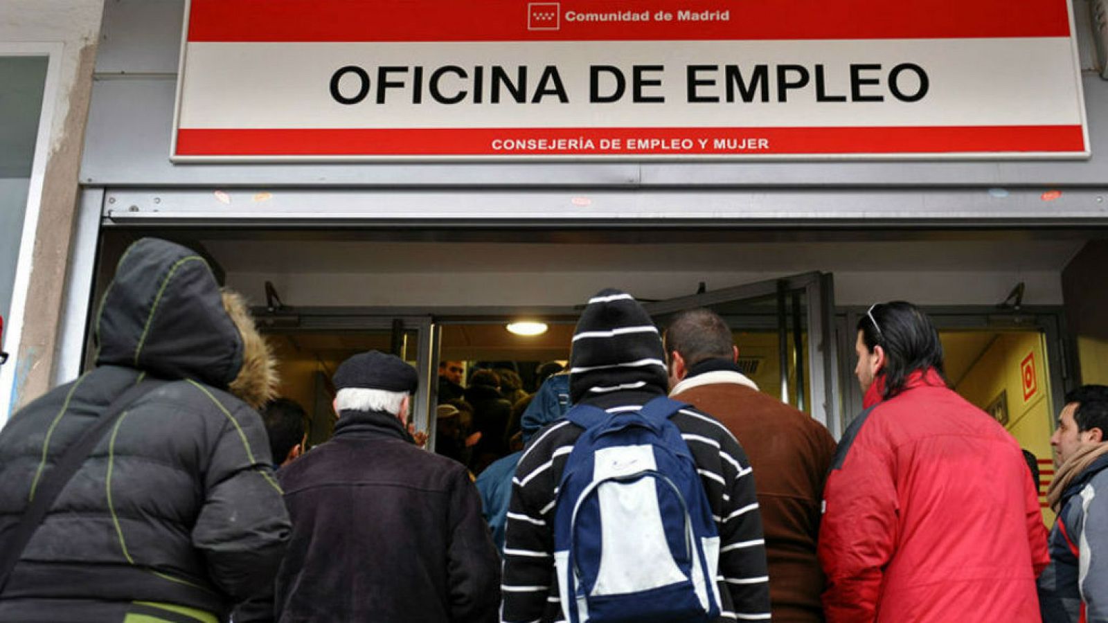 Boletines RNE - En febrero aumentó el paro en 3.279 personas y la S.S se incrementó en 69.172 - Escuchar ahora