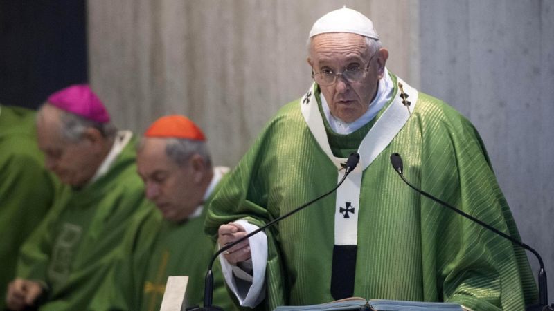  14 horas - El papa Francisco anunció que abrirá los archivos secretos del Vaticano durante la Segunda Guerra Mundial - escuchar ahora