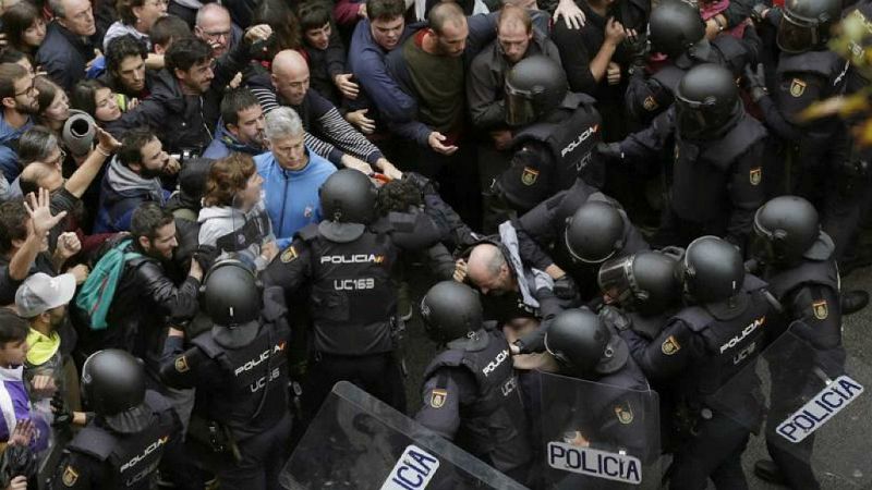 14 horas - La Audiencia de Barcelona reabre un caso por las cargas del 1-O - Escuchar ahora