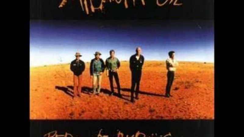 Rebobinando - Midnight Oil, "Beds are burning" - 06/03/19 - Escuchar ahora