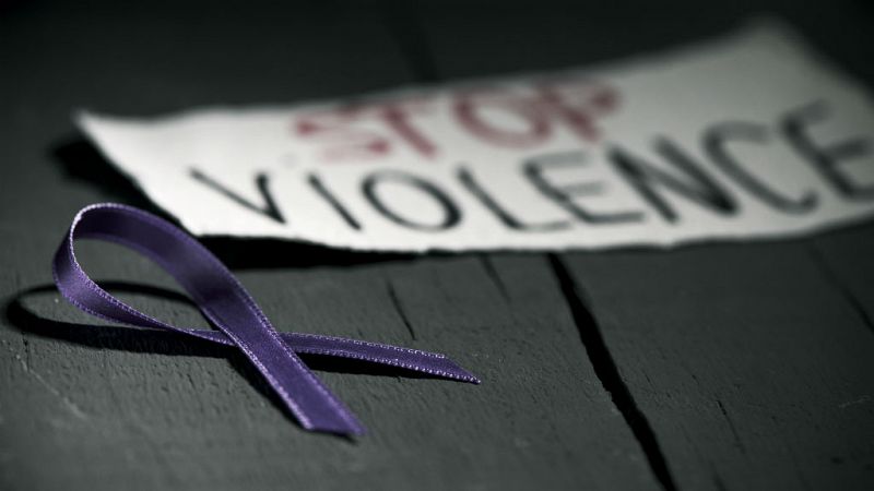 Boletines RNE - Suben las denuncias por violencia de género y las condenas - Escuchar ahora 