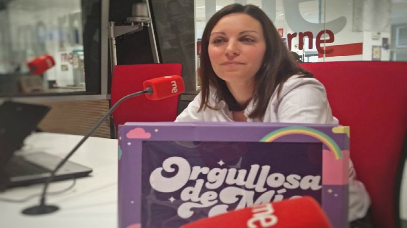 El ojo crítico - Mujeres orgullosas a través de la lectura - Escuchar ahora