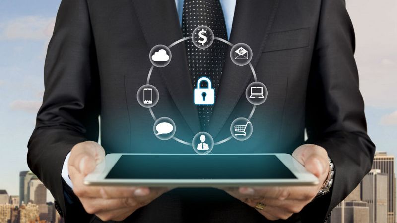 Las mañanas de RNE con Íñigo Alfonso - La Agencia de Protección de Datos pone límites al uso que hacen los partidos de nuestros datos - Escuchar ahora