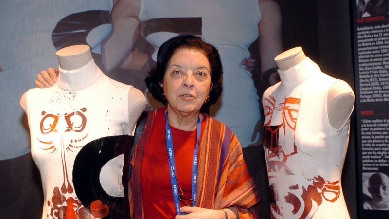 Boletines RNE - Adiós a Cuca Solana, directora de la Pasarela Cibeles durante 30 años - Escuchar ahora 