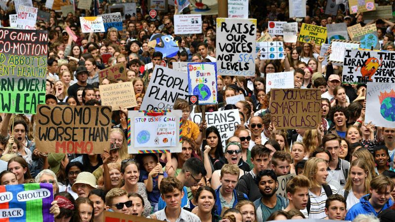 Boletines RNE - Jóvenes de todo el mundo se movilizan contra el cambio climático - Escuchar ahora 