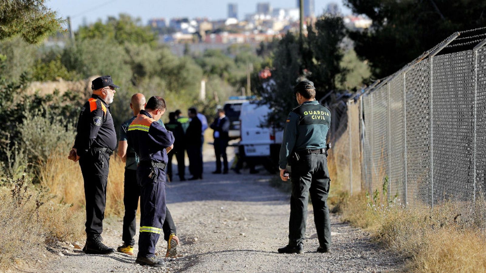 Boletines RNE - Se investigan los cadáveres de los dos hermanos hallados en Godella, Valencia - Escuchar ahora 