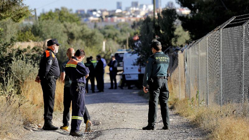 Boletines RNE - Se investigan los cadáveres de los dos hermanos hallados en Godella, Valencia - Escuchar ahora
