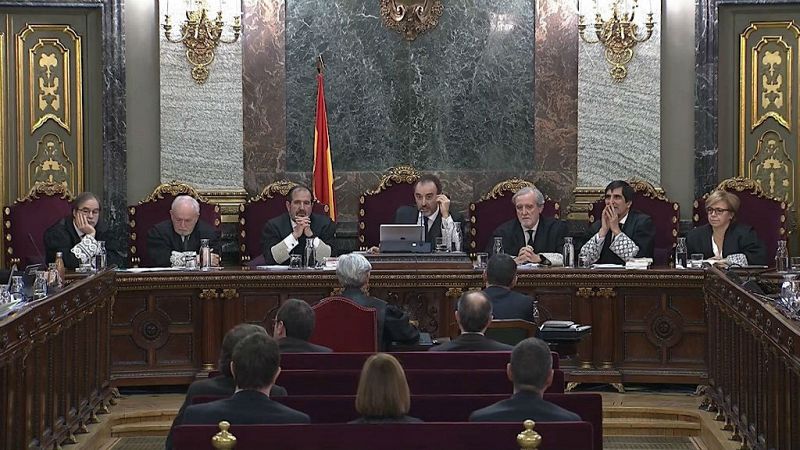 Boletines RNE - Las defensas de los acusados del 'procés' se quejan del juez Marchena - Escuchar ahora 