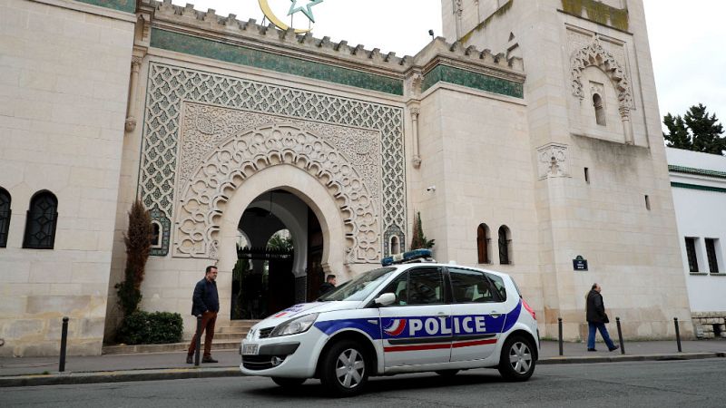 14 horas - El ataque terrorista de Nueva Zelanda deja al menos 49 muertos y 40 heridos - Escuchar ahora 