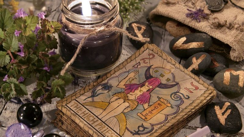 Espacio en blanco - Magia negra en Catemaco - 17/03/19 - escuchar ahora