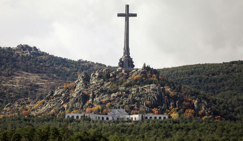 14 horas - La Abogacía recusa al juez que suspendió las obras para exhumar a Franco - Escuchar ahora