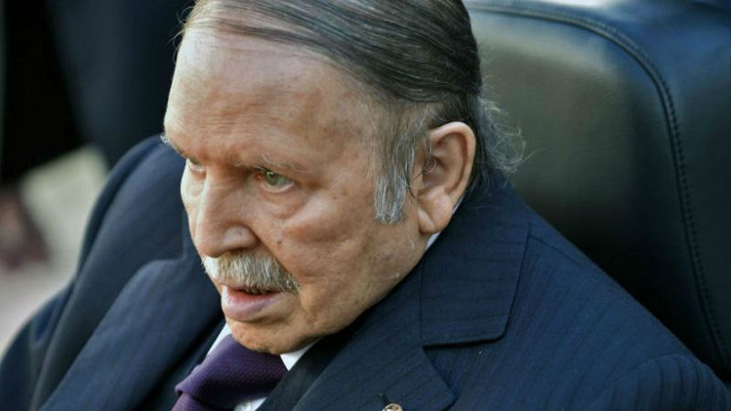 Boletines RNE - El Jefe del Estado mayor argelino pide la incapacitación del Presidente Buteflika - escuchar ahora