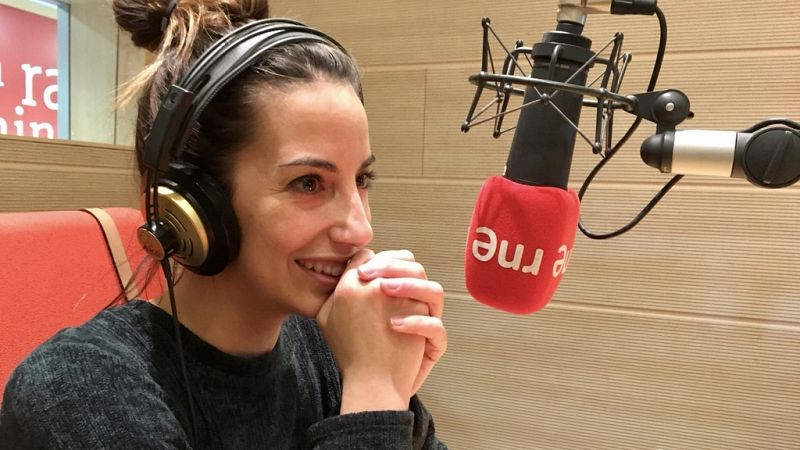 Almudena Cid - Olga Viza - "Zona mixta" - Escuchar ahora