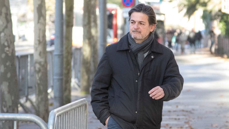 Boletines RNE - El exdirigente de CDC Oriol Pujol abandona la cárcel de Brians 2 - Escuchar ahora 