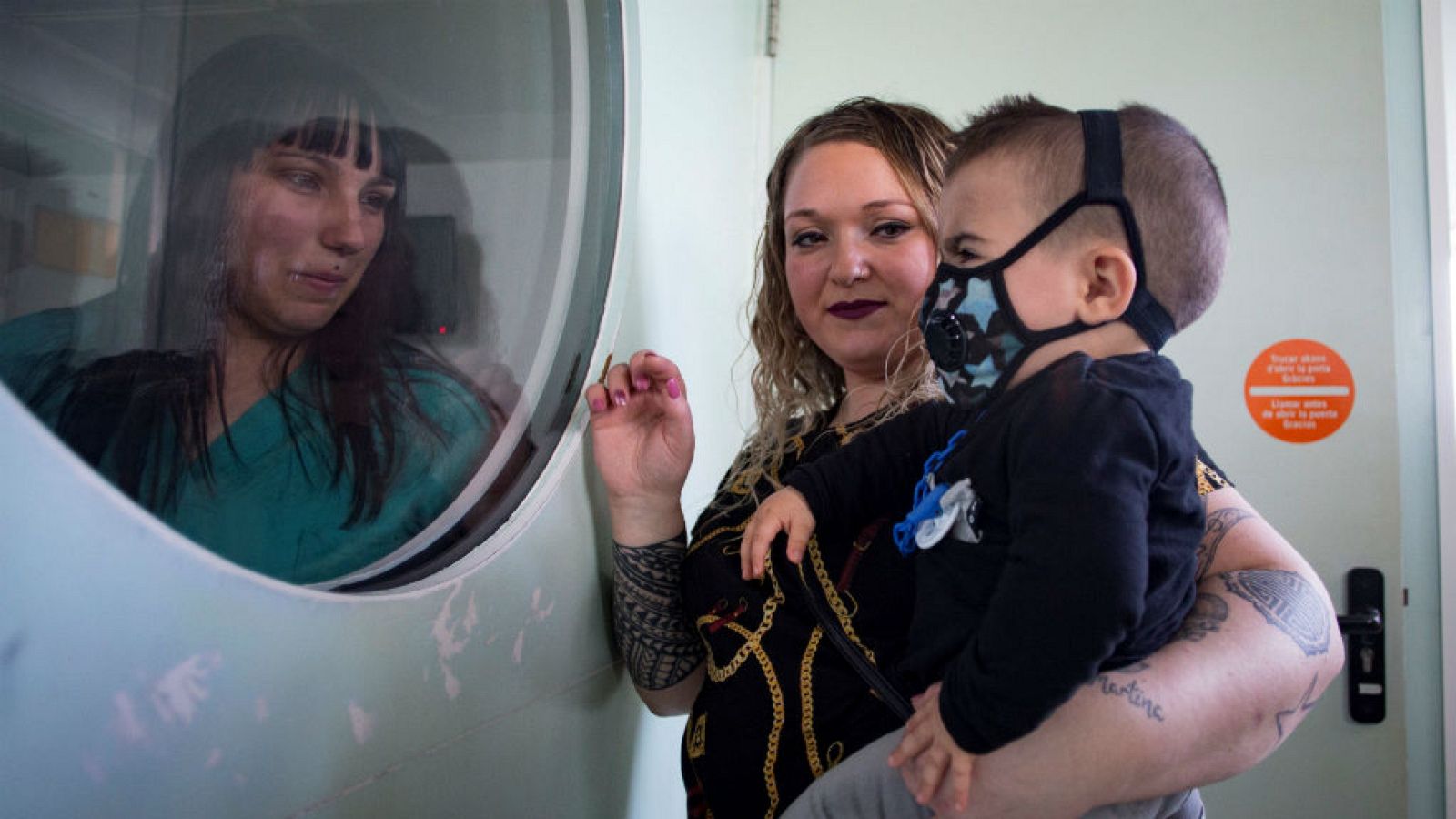 Las mañanas de RNE con Íñigo Alfonso - El Hospital Vall d'Hebron cura por primera vez en Europa a un niño burbuja - Escuchar ahora 