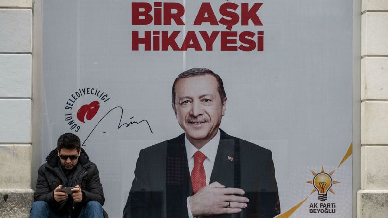  Cinco Continentes - Erdogan pierde Estambul en las municipales turcas - Escuchar ahora