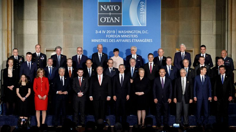 Las mañanas de RNE con Íñigo Alfonso - La OTAN cumple 70 años en medio de las críticas de Trump - Escuchar ahora 