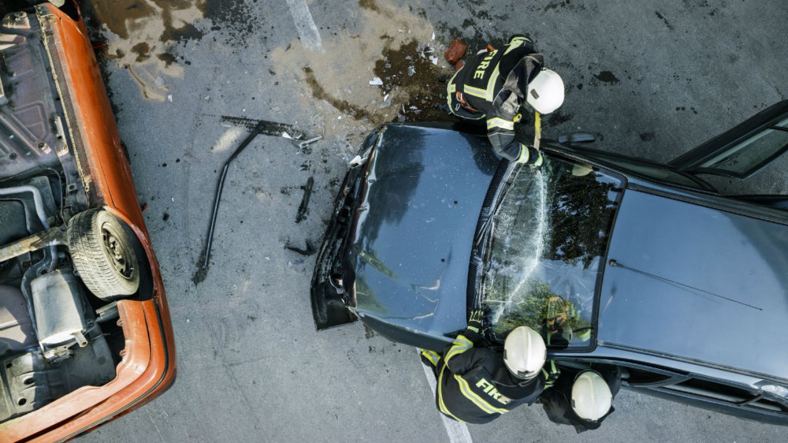  14 horas - España se sitúa debajo de la media europea en accidentes de tráfico - escuchar ahora