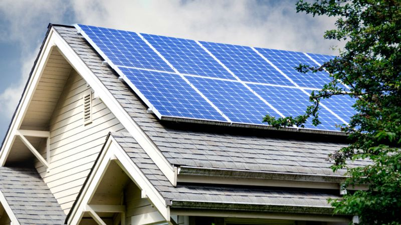  14 horas - Las nuevas reglas de autoconsumo con energía solar - escuchar ahora