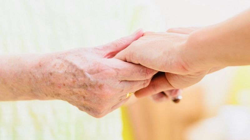 El ayudador - A. Vallejo-Nágera - "Gente al desnudo" - Escuchar ahora